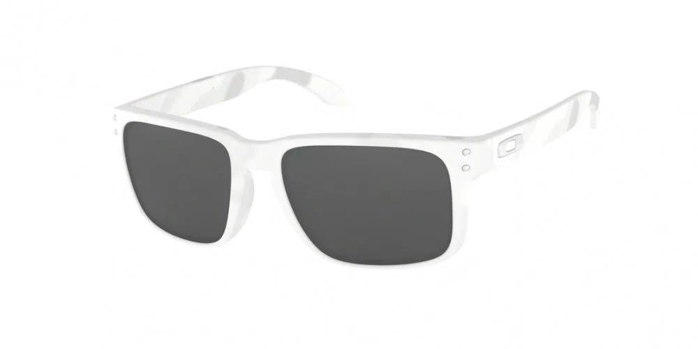Oakley Holbrook 9102 Sunglasses - view 59